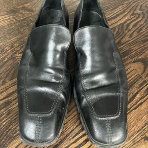 GUCCI mens loafer - fits size 12